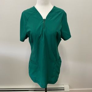 Barco One Green Scrub Top - Size Small